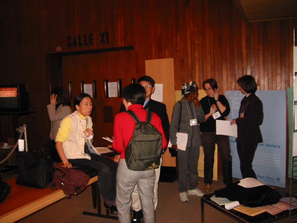 Discussion group, 85 Kb